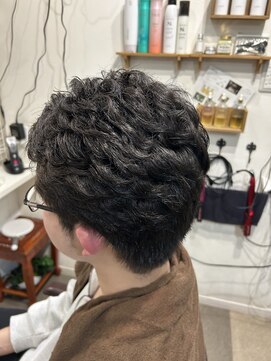 アイロンパーマのメンズスタイル